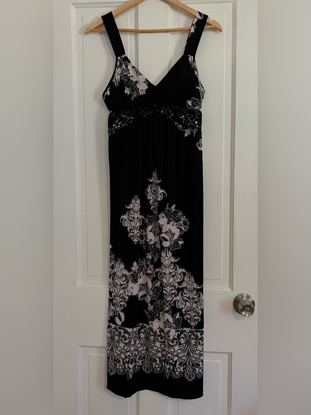 Linea Donatella Nightgown Medium Maxi Slip Dress Feminine Black White Floral
